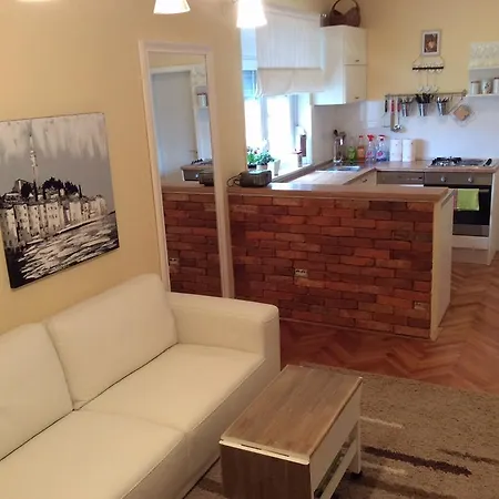 Satus 포드스트라나